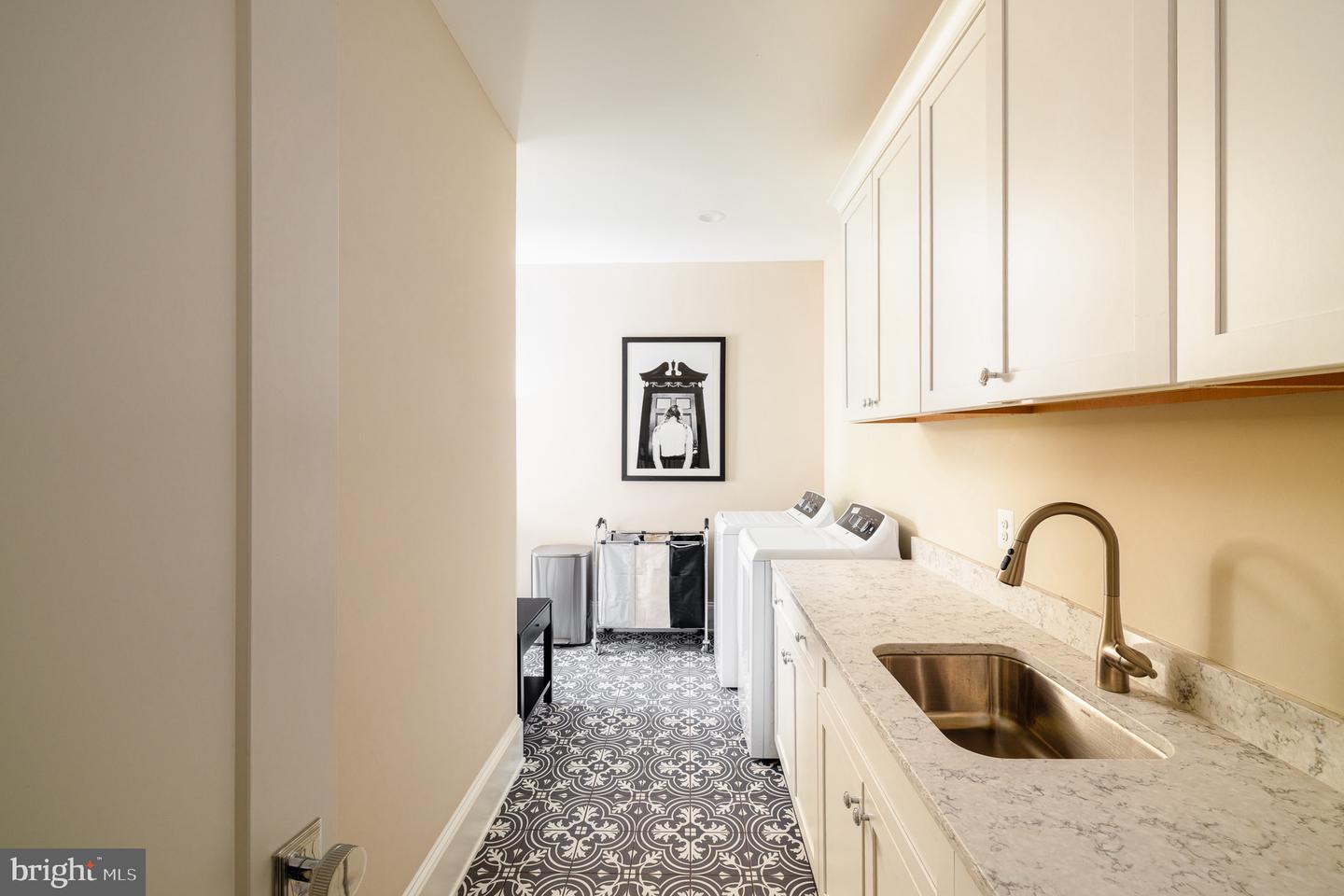827 DOLLEY MADISON BLVD, MCLEAN, Virginia 22101, 7 Bedrooms Bedrooms, ,8 BathroomsBathrooms,Residential,For sale,827 DOLLEY MADISON BLVD,VAFX2263678 MLS # VAFX2263678
