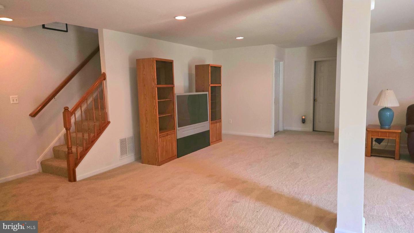 638 HUNTERS RD, CULPEPER, Virginia 22701, 4 Bedrooms Bedrooms, 14 Rooms Rooms,3 BathroomsBathrooms,Residential,For sale,638 HUNTERS RD,VACU2011444 MLS # VACU2011444