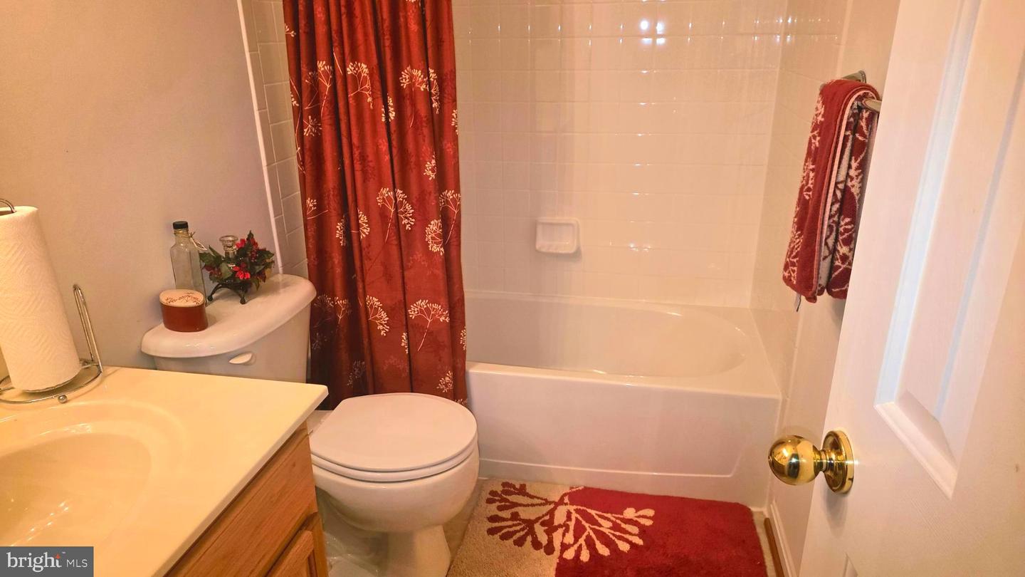 638 HUNTERS RD, CULPEPER, Virginia 22701, 4 Bedrooms Bedrooms, 14 Rooms Rooms,3 BathroomsBathrooms,Residential,For sale,638 HUNTERS RD,VACU2011444 MLS # VACU2011444