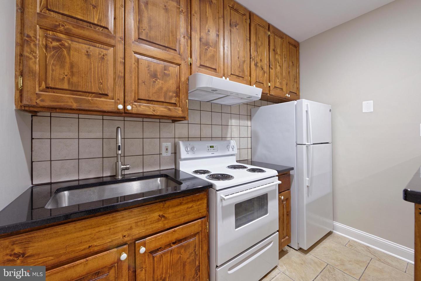 6951 HILLTOP LN, MARSHALL, Virginia 20115, 5 Bedrooms Bedrooms, ,5 BathroomsBathrooms,Residential,For sale,6951 HILLTOP LN,VAFQ2018130 MLS # VAFQ2018130