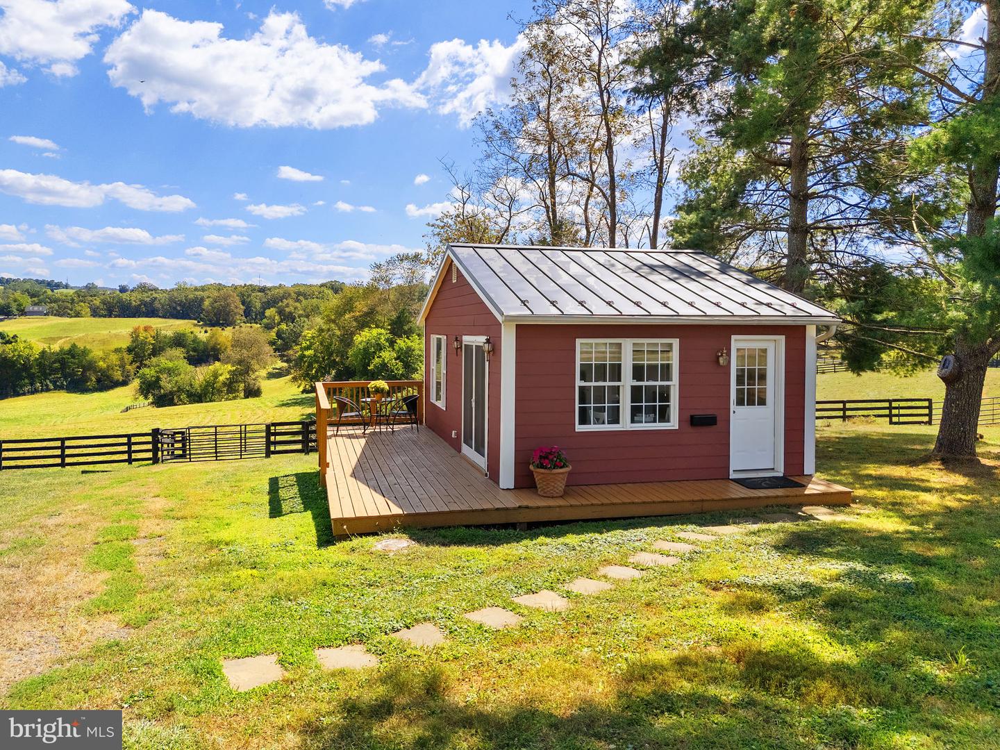 6951 HILLTOP LN, MARSHALL, Virginia 20115, 5 Bedrooms Bedrooms, ,5 BathroomsBathrooms,Residential,For sale,6951 HILLTOP LN,VAFQ2018130 MLS # VAFQ2018130