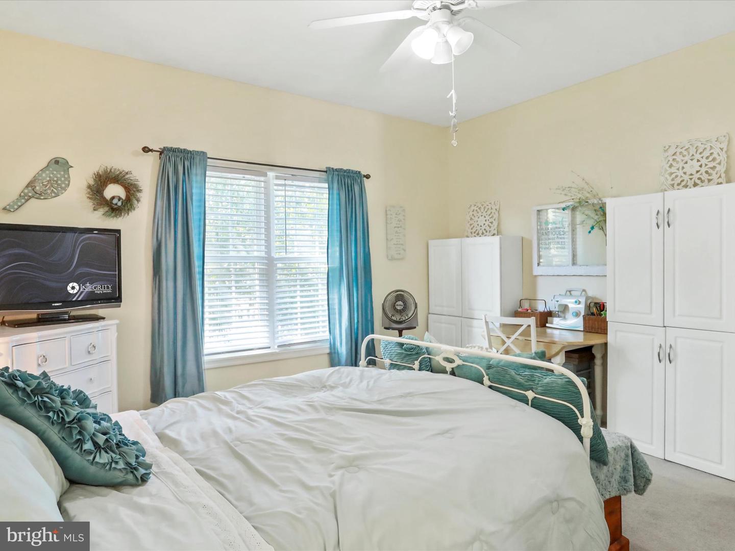 615 ALLEGHENY CIR, WOODSTOCK, Virginia 22664, 2 Bedrooms Bedrooms, ,3 BathroomsBathrooms,Residential,For sale,615 ALLEGHENY CIR,VASH2012426 MLS # VASH2012426 615 ALLEGHENY CIR, WOODSTOCK, Virginia 22664, 2 Bedrooms Bedrooms, ,3 BathroomsBathrooms,Residential,For sale,615 ALLEGHENY CIR,VASH2012426 MLS # VASH2012426