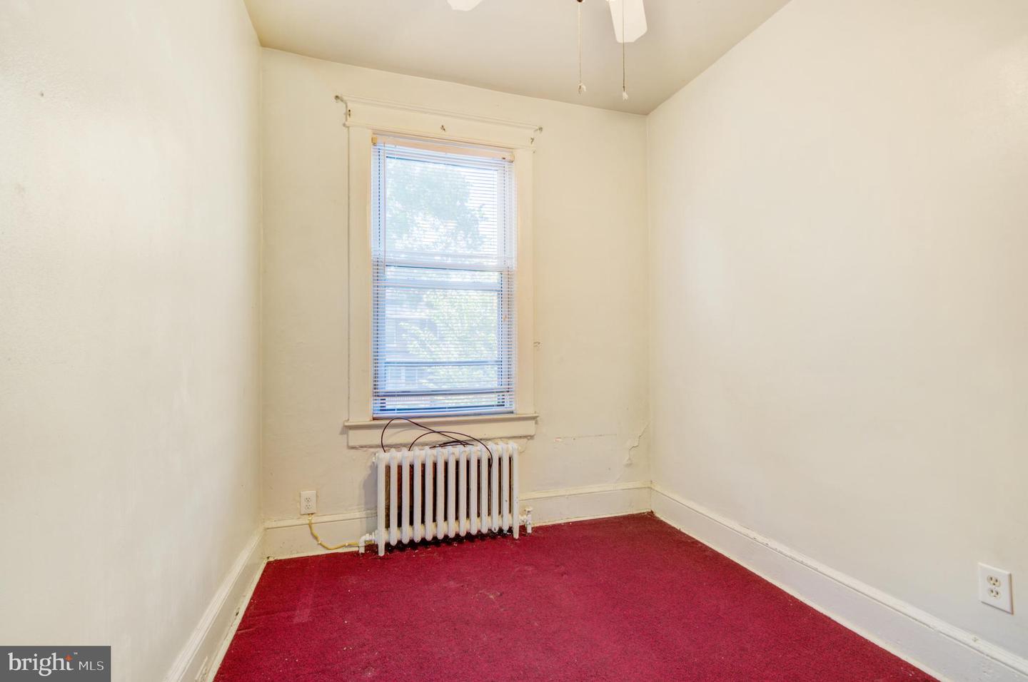 634 IRVING ST NW, WASHINGTON, District Of Columbia 20010, 3 Bedrooms Bedrooms, ,2 BathroomsBathrooms,Residential,For sale,634 IRVING ST NW,DCDC2221162 MLS # DCDC2221162
