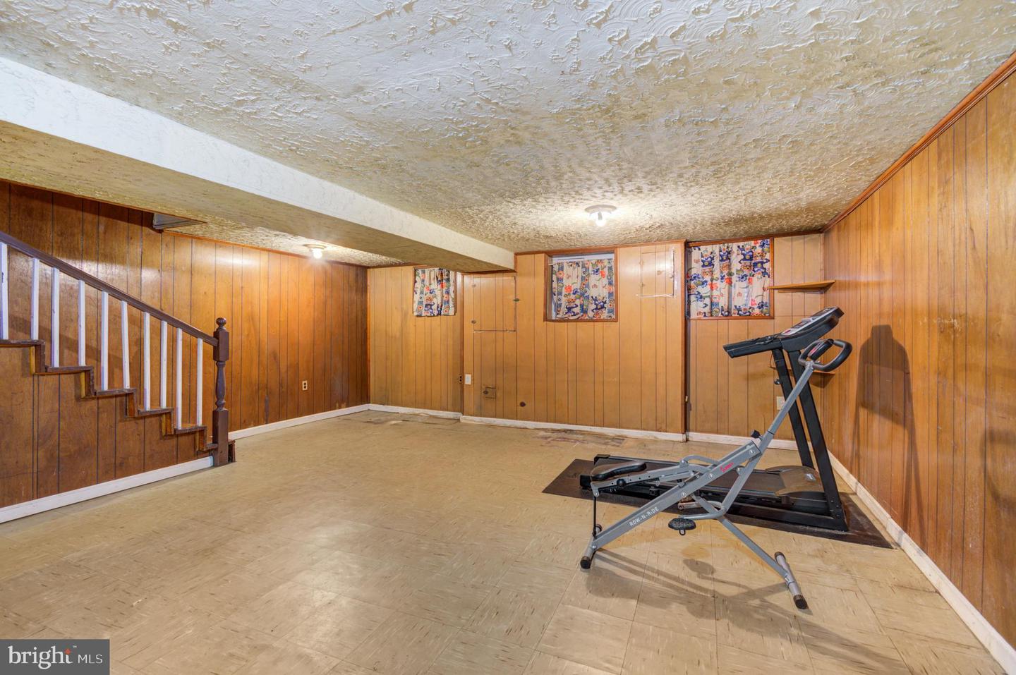 634 IRVING ST NW, WASHINGTON, District Of Columbia 20010, 3 Bedrooms Bedrooms, ,2 BathroomsBathrooms,Residential,For sale,634 IRVING ST NW,DCDC2221162 MLS # DCDC2221162