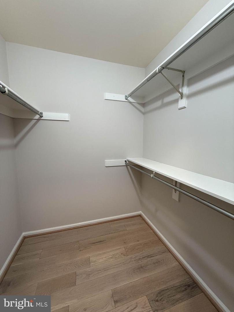 4501 HAZELTINE CT #A, ALEXANDRIA, Virginia 22312, 1 Bedroom Bedrooms, ,1 BathroomBathrooms,Residential,For sale,4501 HAZELTINE CT #A,VAFX2265870 MLS # VAFX2265870