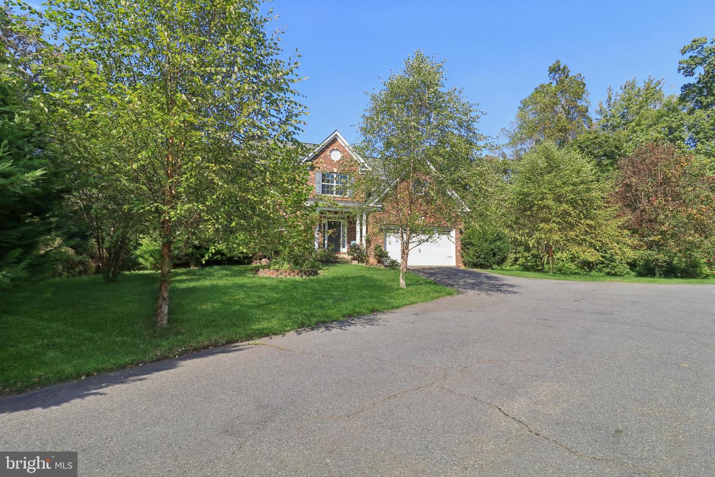 6249 HAWSER DR, KING GEORGE, Virginia 22485, 5 Bedrooms Bedrooms, 7 Rooms Rooms,3 BathroomsBathrooms,Residential,For sale,6249 HAWSER DR,VAKG2007008 MLS # VAKG2007008