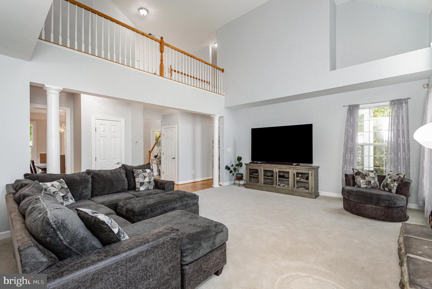 6001 HARNSBERGER BARN CT, MANASSAS, Virginia 20112, 4 Bedrooms Bedrooms, ,3 BathroomsBathrooms,Residential,For sale,6001 HARNSBERGER BARN CT,VAPW2103840 MLS # VAPW2103840