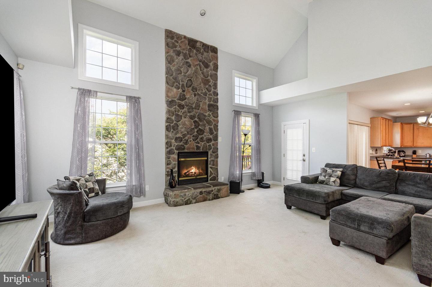 6001 HARNSBERGER BARN CT, MANASSAS, Virginia 20112, 4 Bedrooms Bedrooms, ,3 BathroomsBathrooms,Residential,For sale,6001 HARNSBERGER BARN CT,VAPW2103840 MLS # VAPW2103840