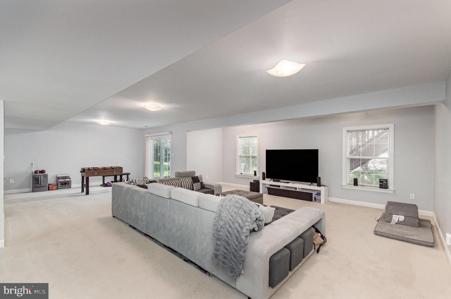 6001 HARNSBERGER BARN CT, MANASSAS, Virginia 20112, 4 Bedrooms Bedrooms, ,3 BathroomsBathrooms,Residential,For sale,6001 HARNSBERGER BARN CT,VAPW2103840 MLS # VAPW2103840