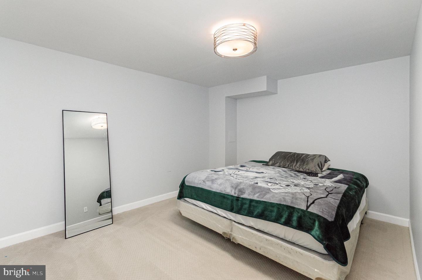 6001 HARNSBERGER BARN CT, MANASSAS, Virginia 20112, 4 Bedrooms Bedrooms, ,3 BathroomsBathrooms,Residential,For sale,6001 HARNSBERGER BARN CT,VAPW2103840 MLS # VAPW2103840