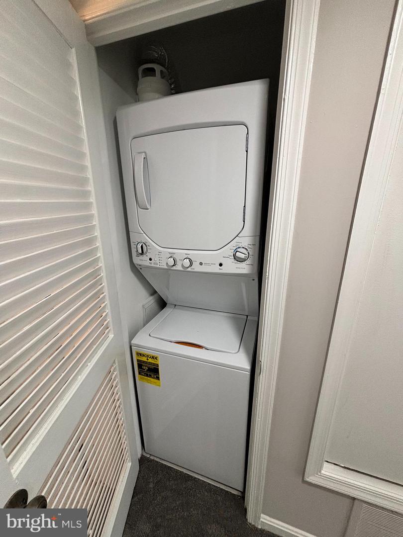 3810 V ST SE #301, WASHINGTON, District Of Columbia 20020, 1 Bedroom Bedrooms, ,1 BathroomBathrooms,Residential,For sale,3810 V ST SE #301,DCDC2222398 MLS # DCDC2222398