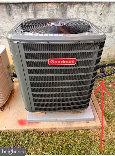 3810 V ST SE #301, WASHINGTON, District Of Columbia 20020, 1 Bedroom Bedrooms, ,1 BathroomBathrooms,Residential,For sale,3810 V ST SE #301,DCDC2222398 MLS # DCDC2222398 3810 V ST SE #301, WASHINGTON, District Of Columbia 20020, 1 Bedroom Bedrooms, ,1 BathroomBathrooms,Residential,For sale,3810 V ST SE #301,DCDC2222398 MLS # DCDC2222398