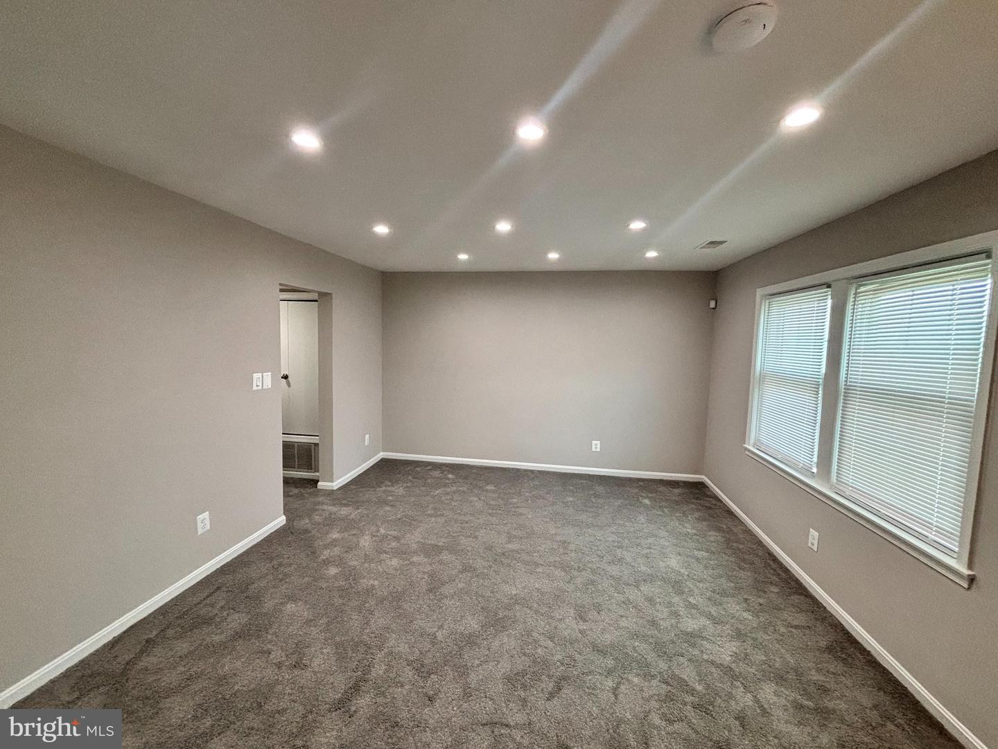 3810 V ST SE #301, WASHINGTON, District Of Columbia 20020, 1 Bedroom Bedrooms, ,1 BathroomBathrooms,Residential,For sale,3810 V ST SE #301,DCDC2222398 MLS # DCDC2222398