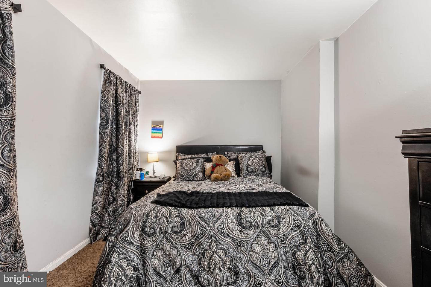 3814 V ST SE #101, WASHINGTON, District Of Columbia 20020, 2 Bedrooms Bedrooms, 3 Rooms Rooms,1 BathroomBathrooms,Residential,For sale,3814 V ST SE #101,DCDC2222436 MLS # DCDC2222436