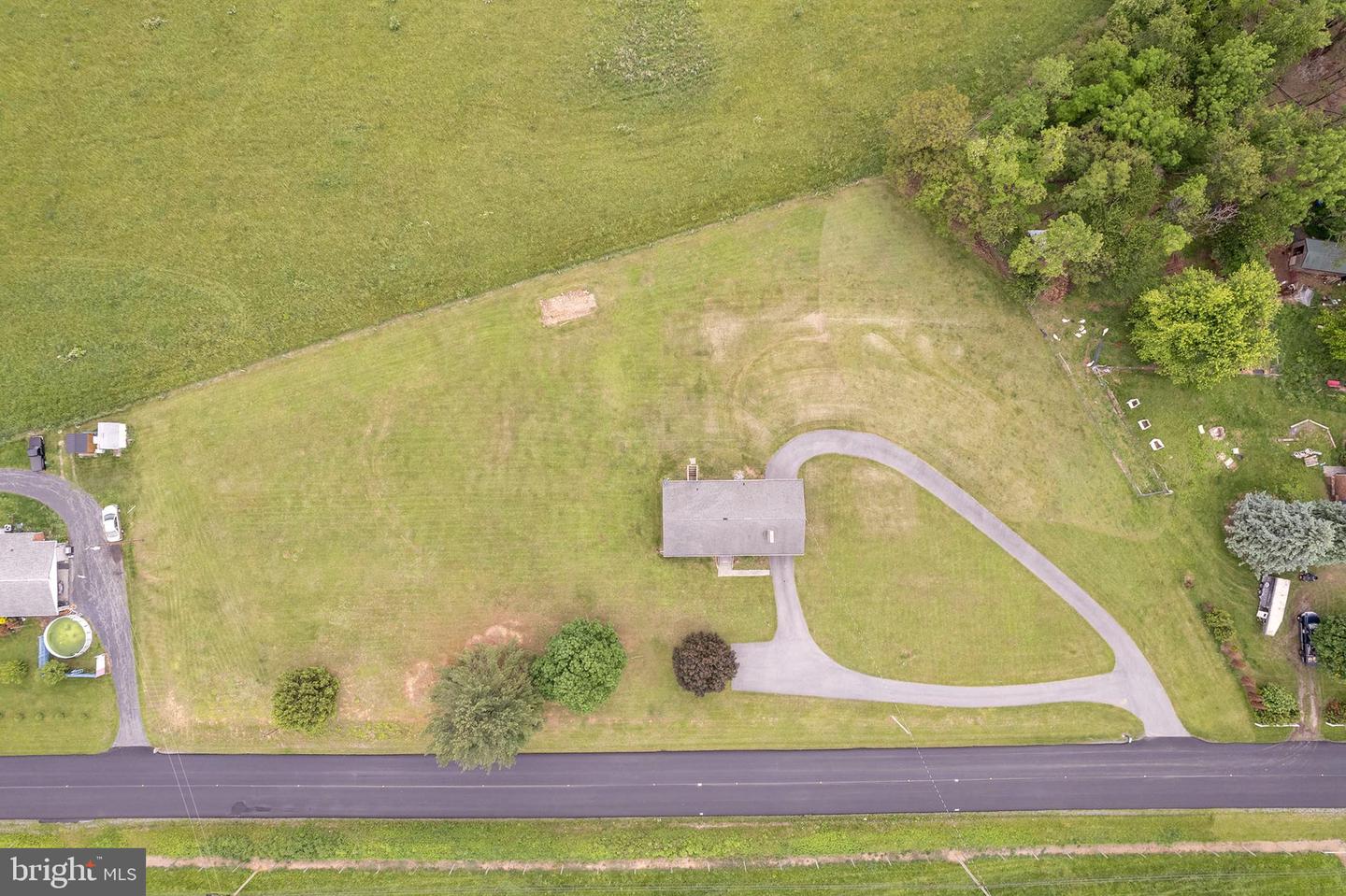 2725 CARPERS PIKE, GORE, Virginia 22637, 3 Bedrooms Bedrooms, ,2 BathroomsBathrooms,Residential,For sale,2725 CARPERS PIKE,VAFV2034372 MLS # VAFV2034372