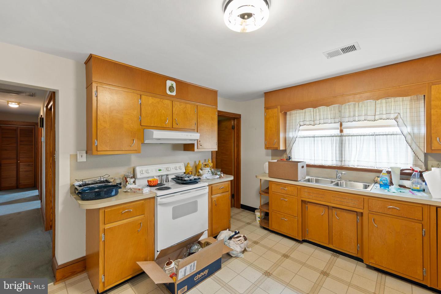 2725 CARPERS PIKE, GORE, Virginia 22637, 3 Bedrooms Bedrooms, ,2 BathroomsBathrooms,Residential,For sale,2725 CARPERS PIKE,VAFV2034372 MLS # VAFV2034372