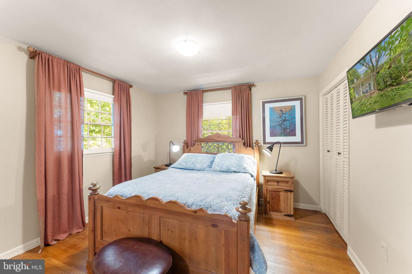 9928 WOODROW ST, VIENNA, Virginia 22181, 4 Bedrooms Bedrooms, ,2 BathroomsBathrooms,Residential,For sale,9928 WOODROW ST,VAFX2253410 MLS # VAFX2253410