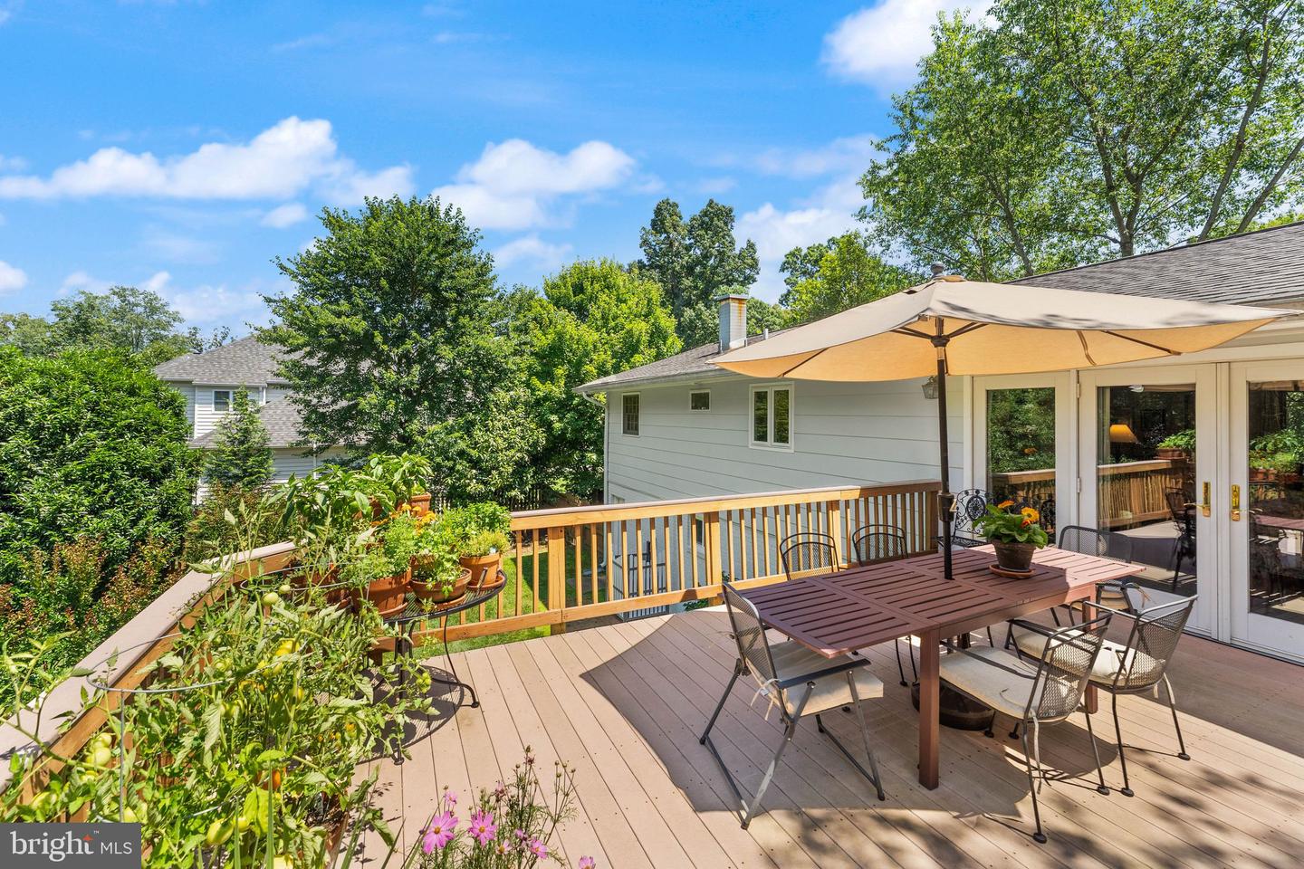 9928 WOODROW ST, VIENNA, Virginia 22181, 4 Bedrooms Bedrooms, ,2 BathroomsBathrooms,Residential,For sale,9928 WOODROW ST,VAFX2253410 MLS # VAFX2253410