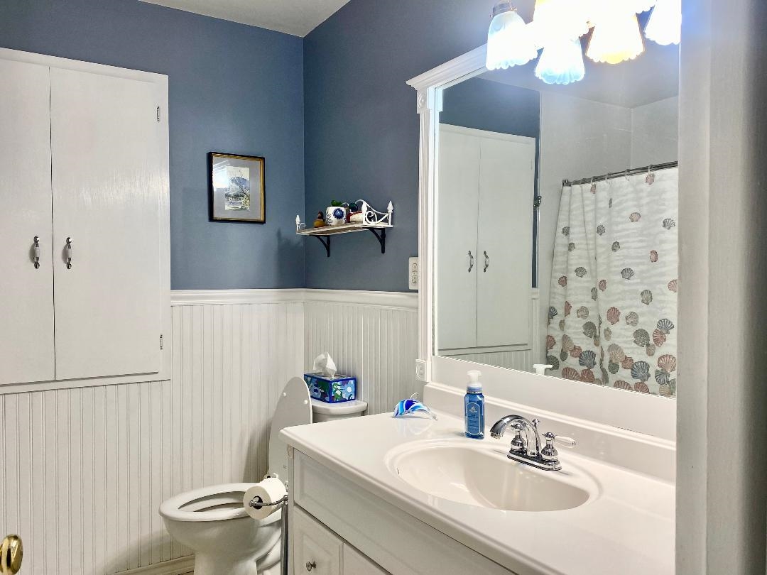 2769 AIRPORT RD, BRIDGEWATER, Virginia 22812, 4 Bedrooms Bedrooms, ,3 BathroomsBathrooms,Residential,2769 AIRPORT RD,669076 MLS # 669076