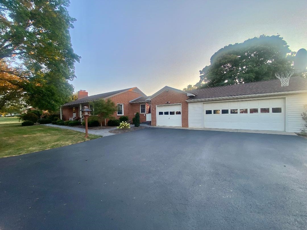 2769 AIRPORT RD, BRIDGEWATER, Virginia 22812, 4 Bedrooms Bedrooms, ,3 BathroomsBathrooms,Residential,2769 AIRPORT RD,669076 MLS # 669076