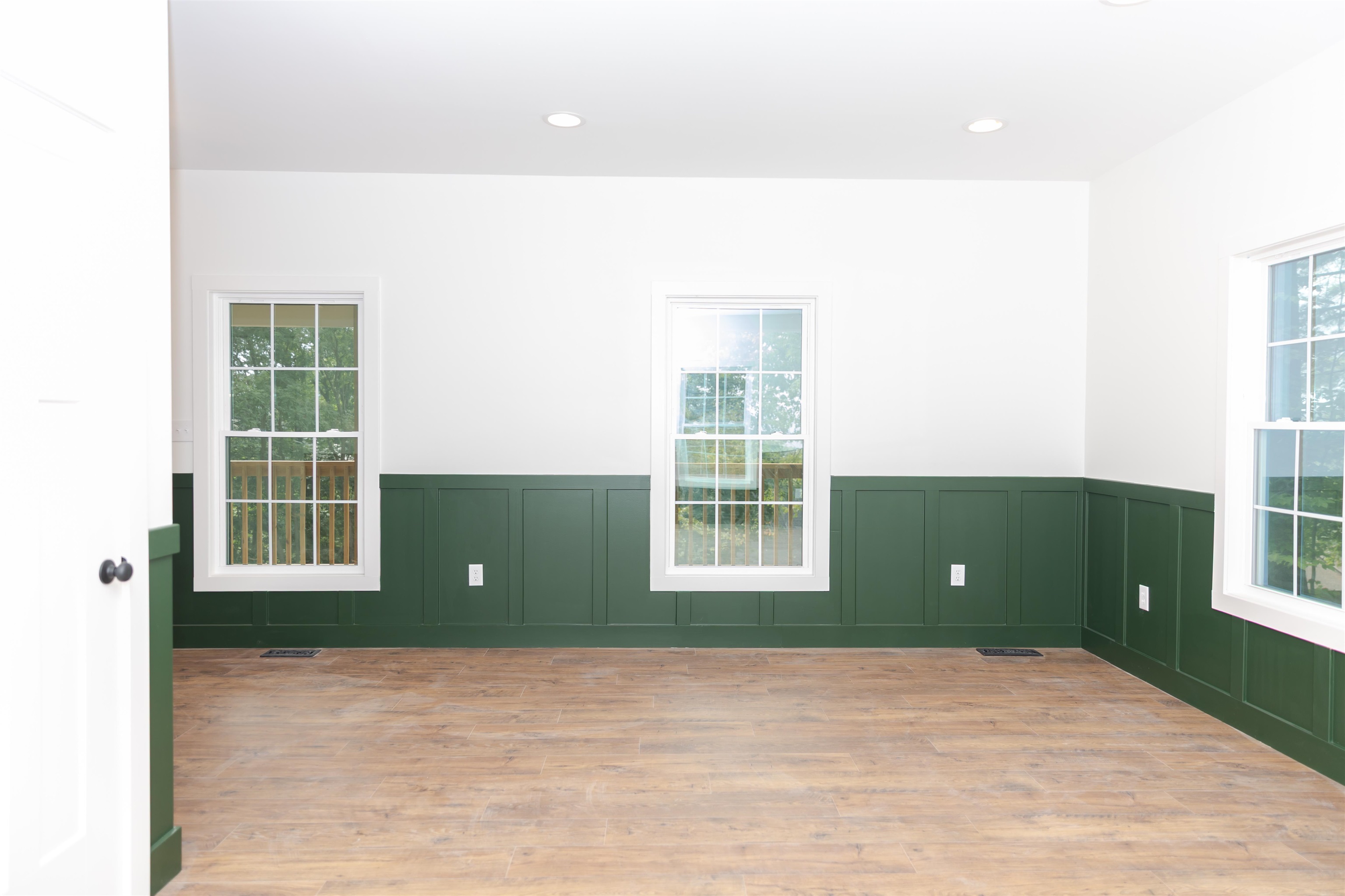 2444 LAUREL AVE, BUENA VISTA, Virginia 24416, 4 Bedrooms Bedrooms, ,2 BathroomsBathrooms,Residential,2444 LAUREL AVE,669081 MLS # 669081