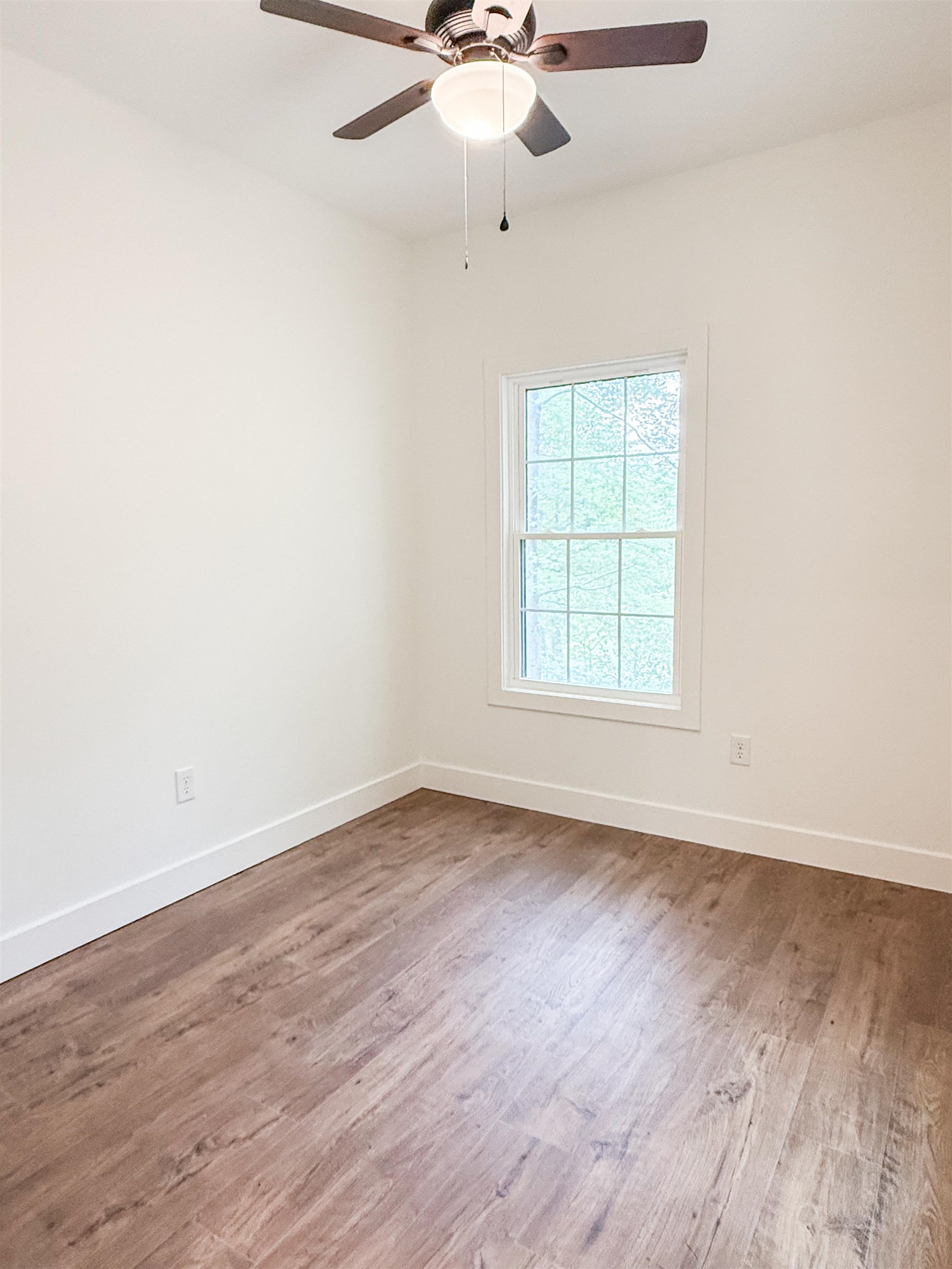 2444 LAUREL AVE, BUENA VISTA, Virginia 24416, 4 Bedrooms Bedrooms, ,2 BathroomsBathrooms,Residential,2444 LAUREL AVE,669081 MLS # 669081