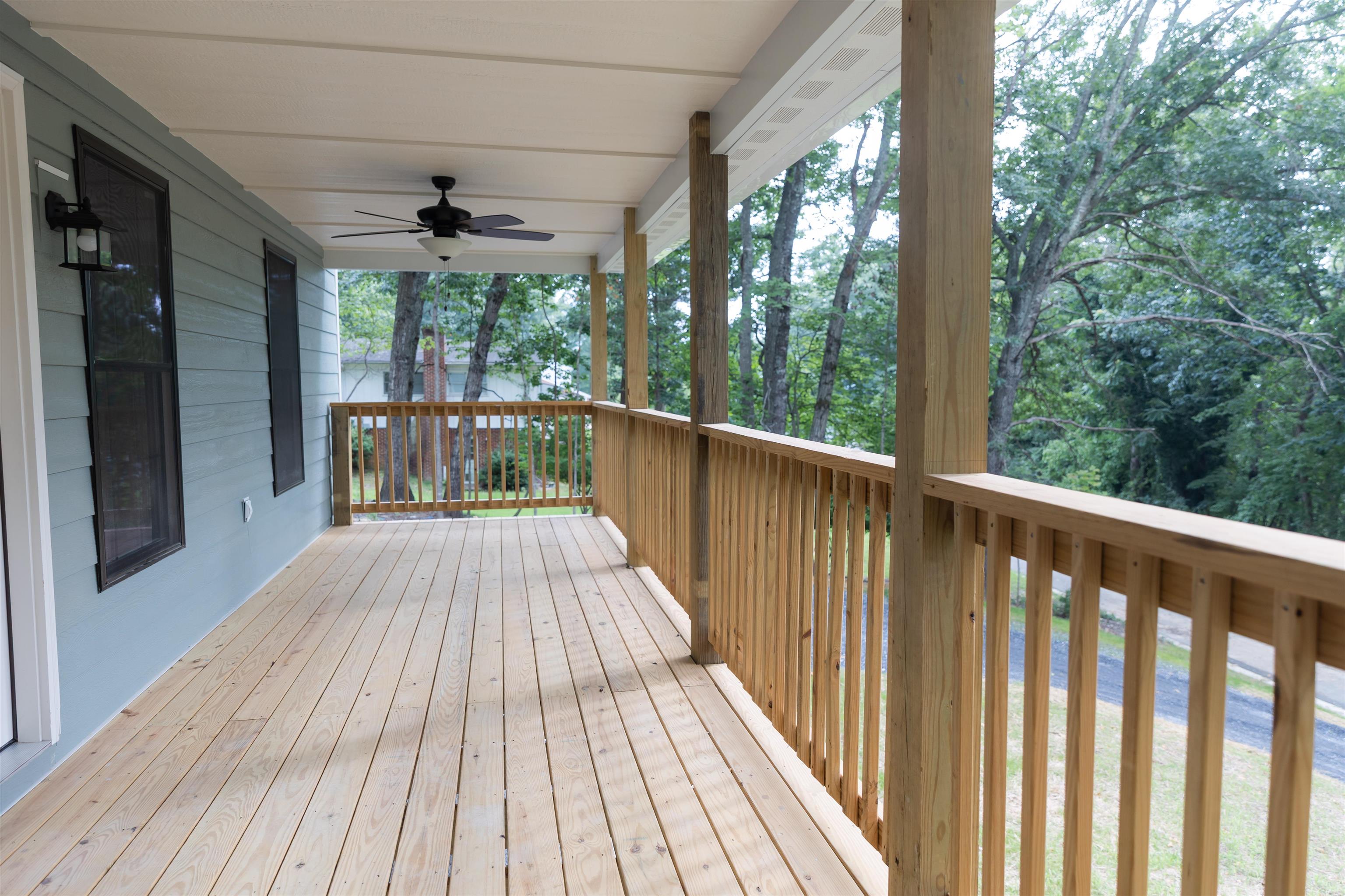 2444 LAUREL AVE, BUENA VISTA, Virginia 24416, 4 Bedrooms Bedrooms, ,2 BathroomsBathrooms,Residential,2444 LAUREL AVE,669081 MLS # 669081