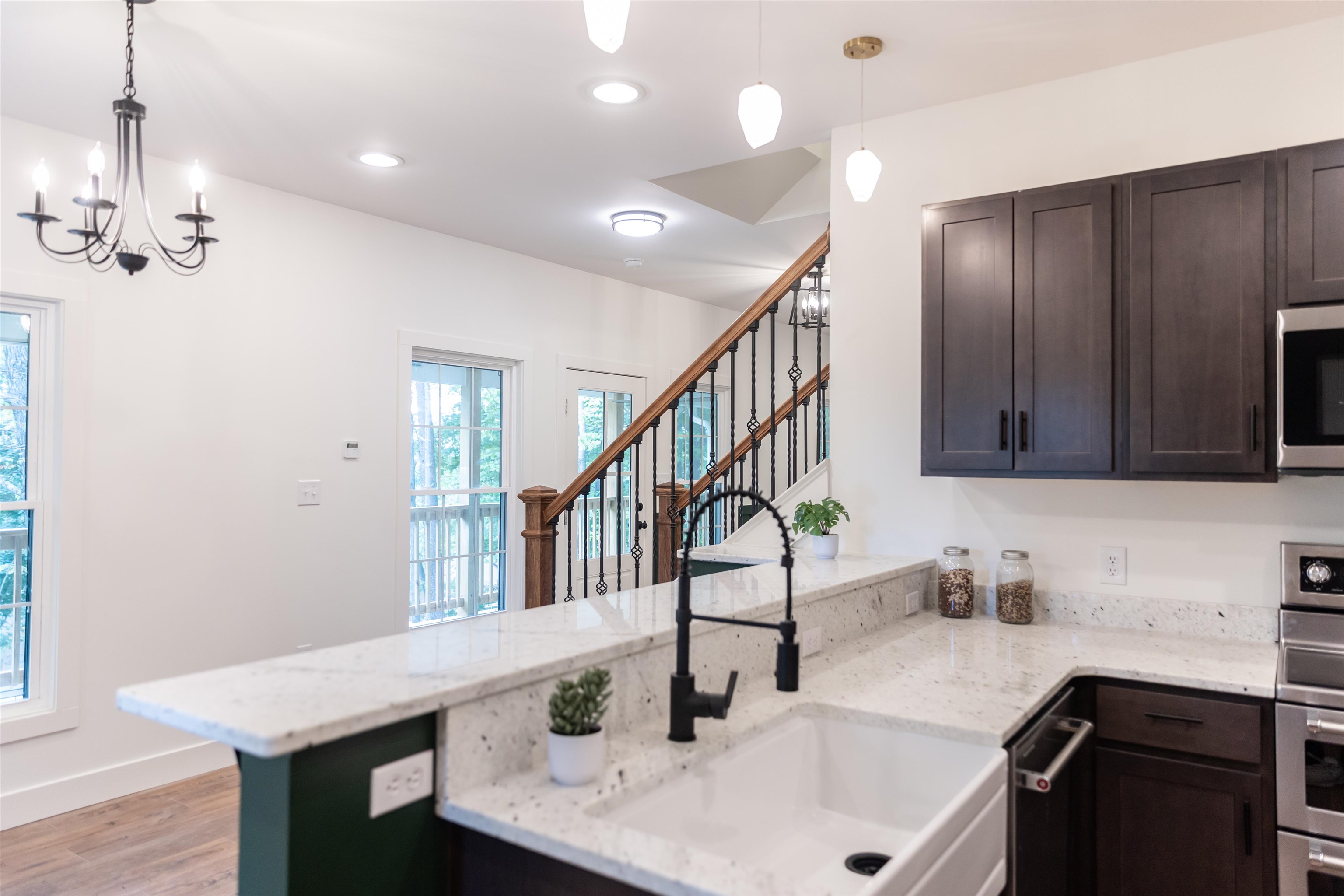 2444 LAUREL AVE, BUENA VISTA, Virginia 24416, 4 Bedrooms Bedrooms, ,2 BathroomsBathrooms,Residential,2444 LAUREL AVE,669081 MLS # 669081
