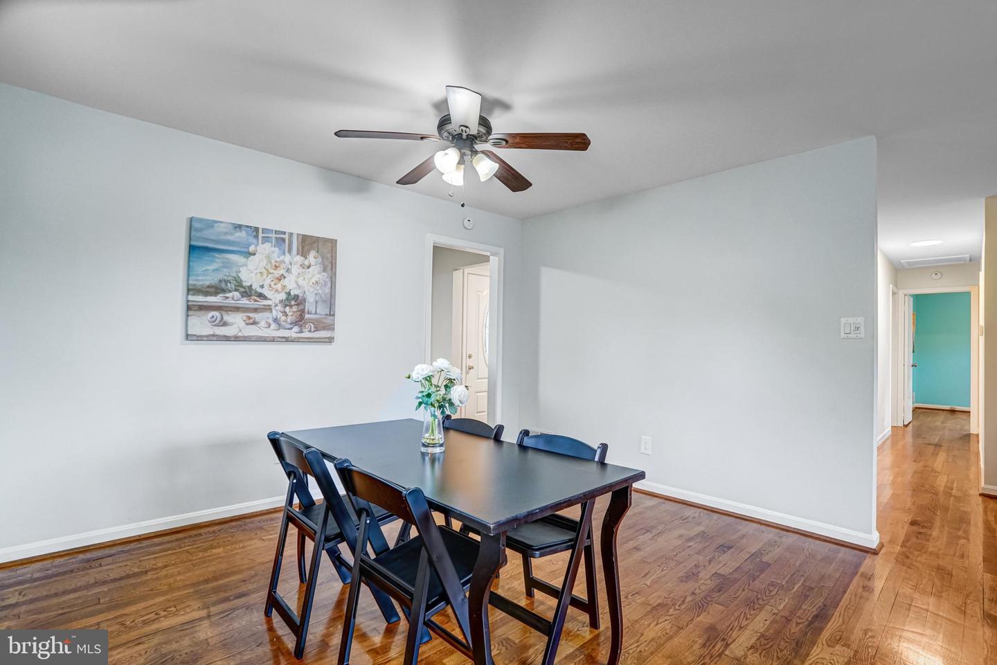 8909 VICTORIA RD, SPRINGFIELD, Virginia 22151, 4 Bedrooms Bedrooms, ,3 BathroomsBathrooms,Residential,For sale,8909 VICTORIA RD,VAFX2260592 MLS # VAFX2260592