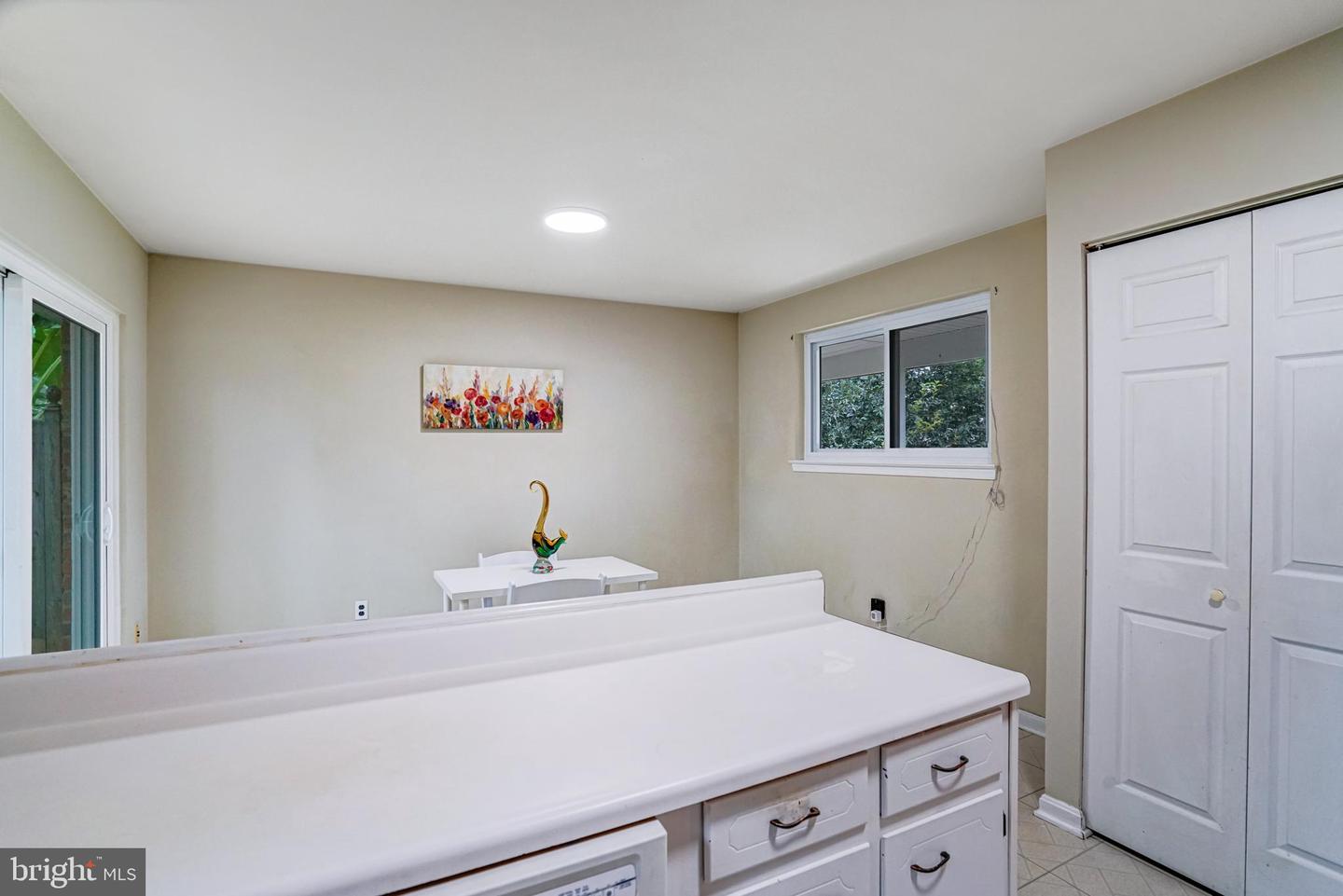 8909 VICTORIA RD, SPRINGFIELD, Virginia 22151, 4 Bedrooms Bedrooms, ,3 BathroomsBathrooms,Residential,For sale,8909 VICTORIA RD,VAFX2260592 MLS # VAFX2260592