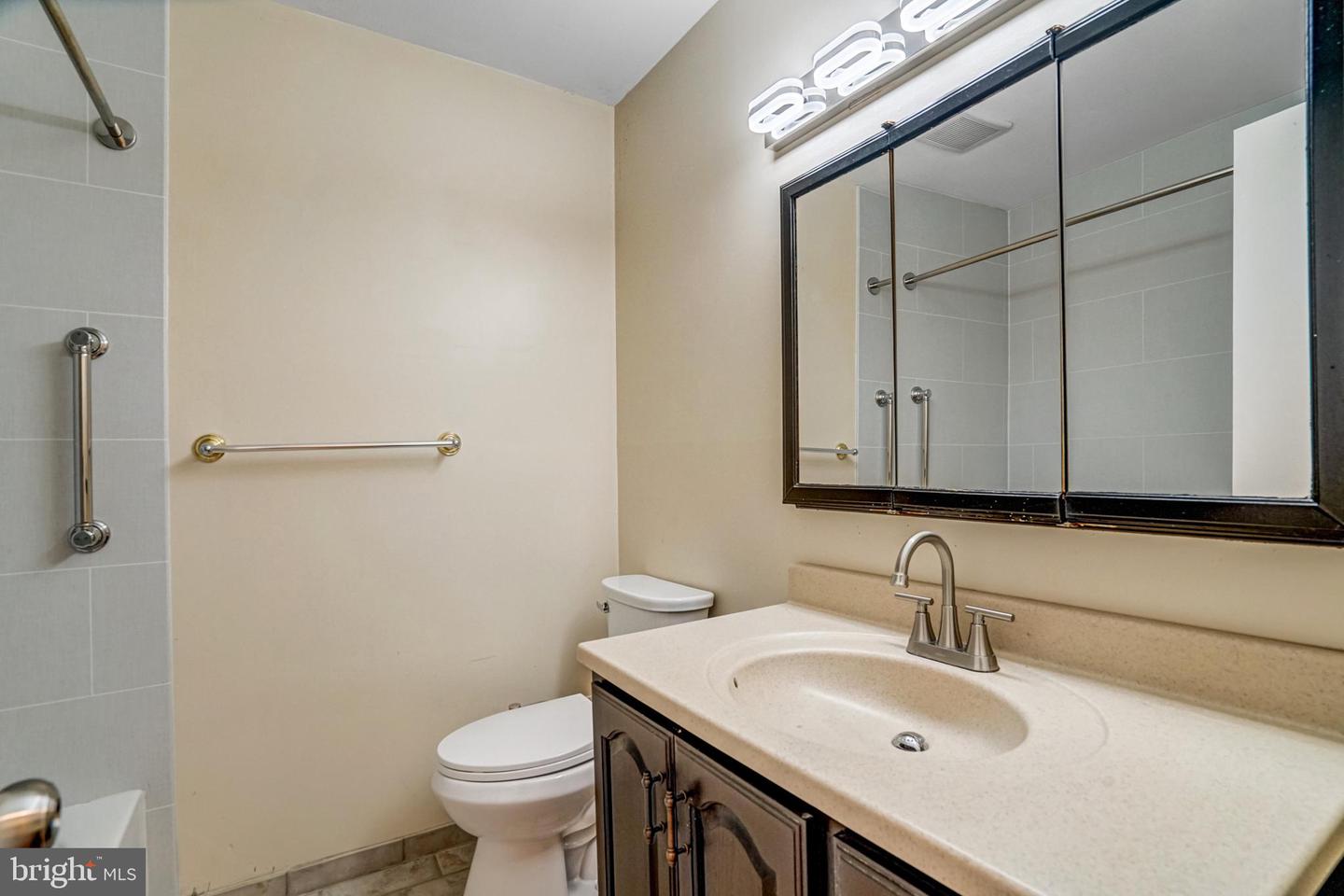8909 VICTORIA RD, SPRINGFIELD, Virginia 22151, 4 Bedrooms Bedrooms, ,3 BathroomsBathrooms,Residential,For sale,8909 VICTORIA RD,VAFX2260592 MLS # VAFX2260592