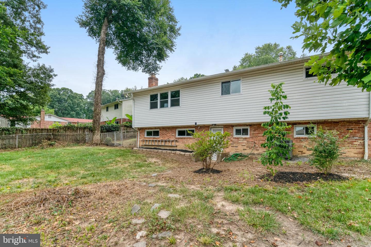 8909 VICTORIA RD, SPRINGFIELD, Virginia 22151, 4 Bedrooms Bedrooms, ,3 BathroomsBathrooms,Residential,For sale,8909 VICTORIA RD,VAFX2260592 MLS # VAFX2260592