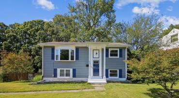 14308 BELLEVILLE AVE, WOODBRIDGE, Virginia 22193, 3 Bedrooms Bedrooms, ,2 BathroomsBathrooms,Residential,For sale,14308 BELLEVILLE AVE,VAPW2104190 MLS # VAPW2104190