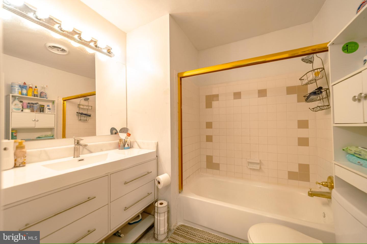 4306 ELDORADO DR, WOODBRIDGE, Virginia 22193, 4 Bedrooms Bedrooms, ,2 BathroomsBathrooms,Residential,For sale,4306 ELDORADO DR,VAPW2104198 MLS # VAPW2104198