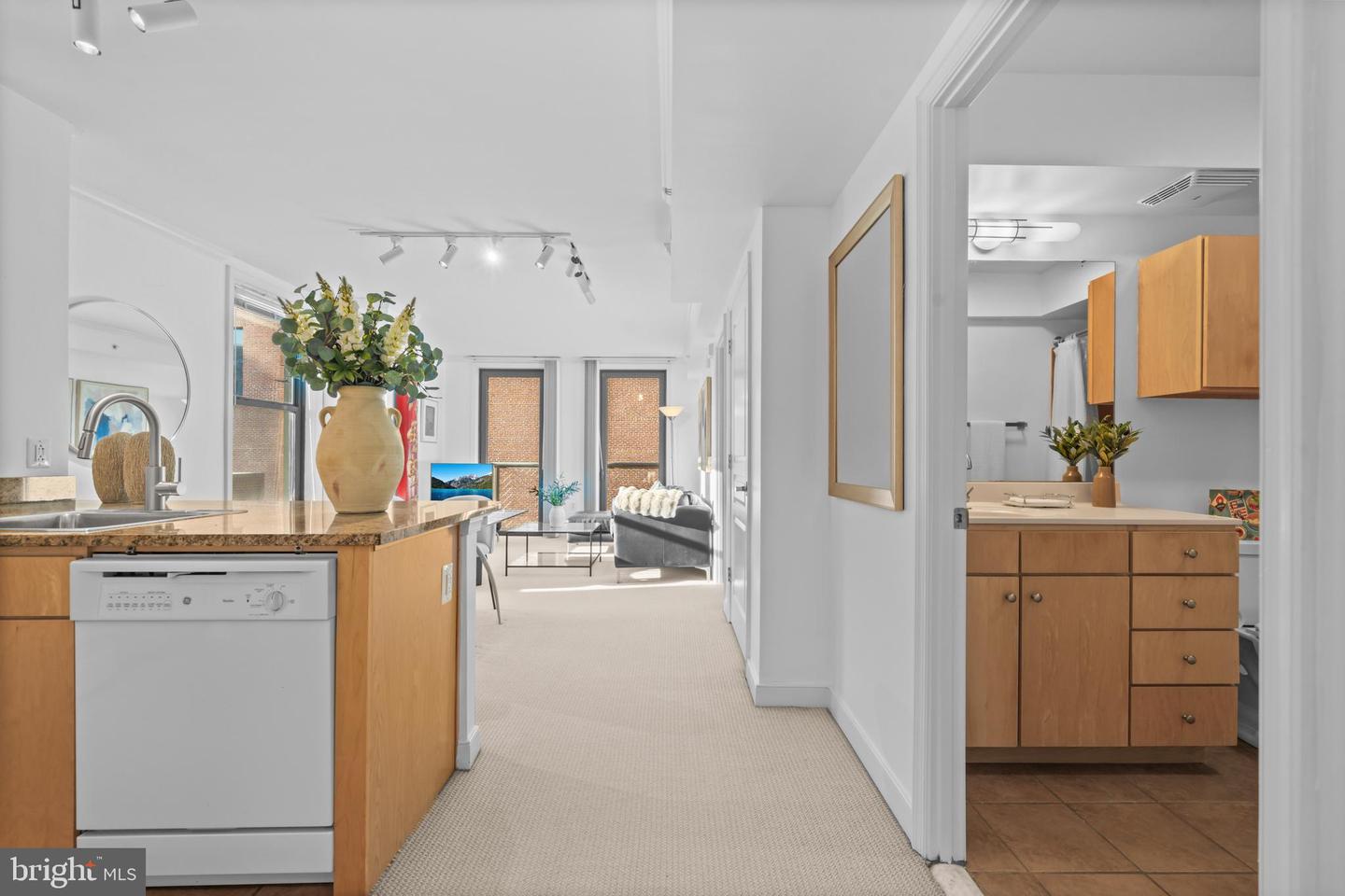 631 D ST NW #635, WASHINGTON, District Of Columbia 20004, 1 Bedroom Bedrooms, ,1 BathroomBathrooms,Residential,For sale,631 D ST NW #635,DCDC2222782 MLS # DCDC2222782