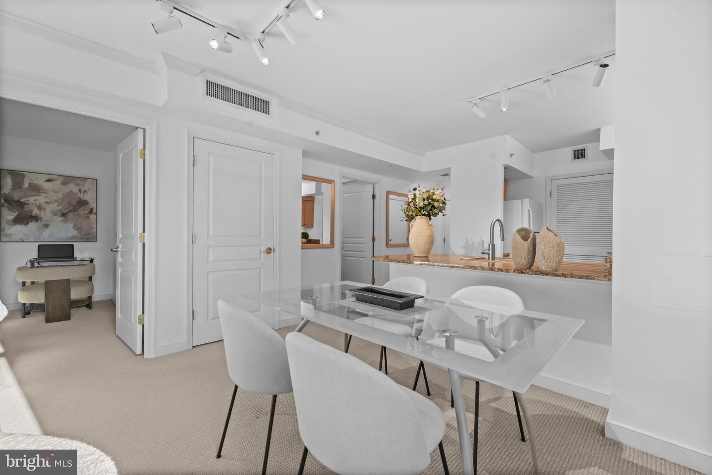 631 D ST NW #635, WASHINGTON, District Of Columbia 20004, 1 Bedroom Bedrooms, ,1 BathroomBathrooms,Residential,For sale,631 D ST NW #635,DCDC2222782 MLS # DCDC2222782