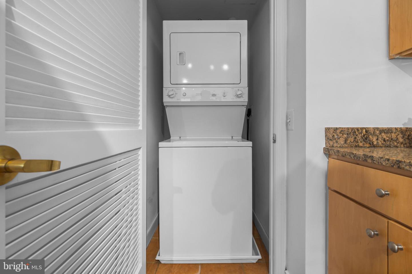 631 D ST NW #635, WASHINGTON, District Of Columbia 20004, 1 Bedroom Bedrooms, ,1 BathroomBathrooms,Residential,For sale,631 D ST NW #635,DCDC2222782 MLS # DCDC2222782