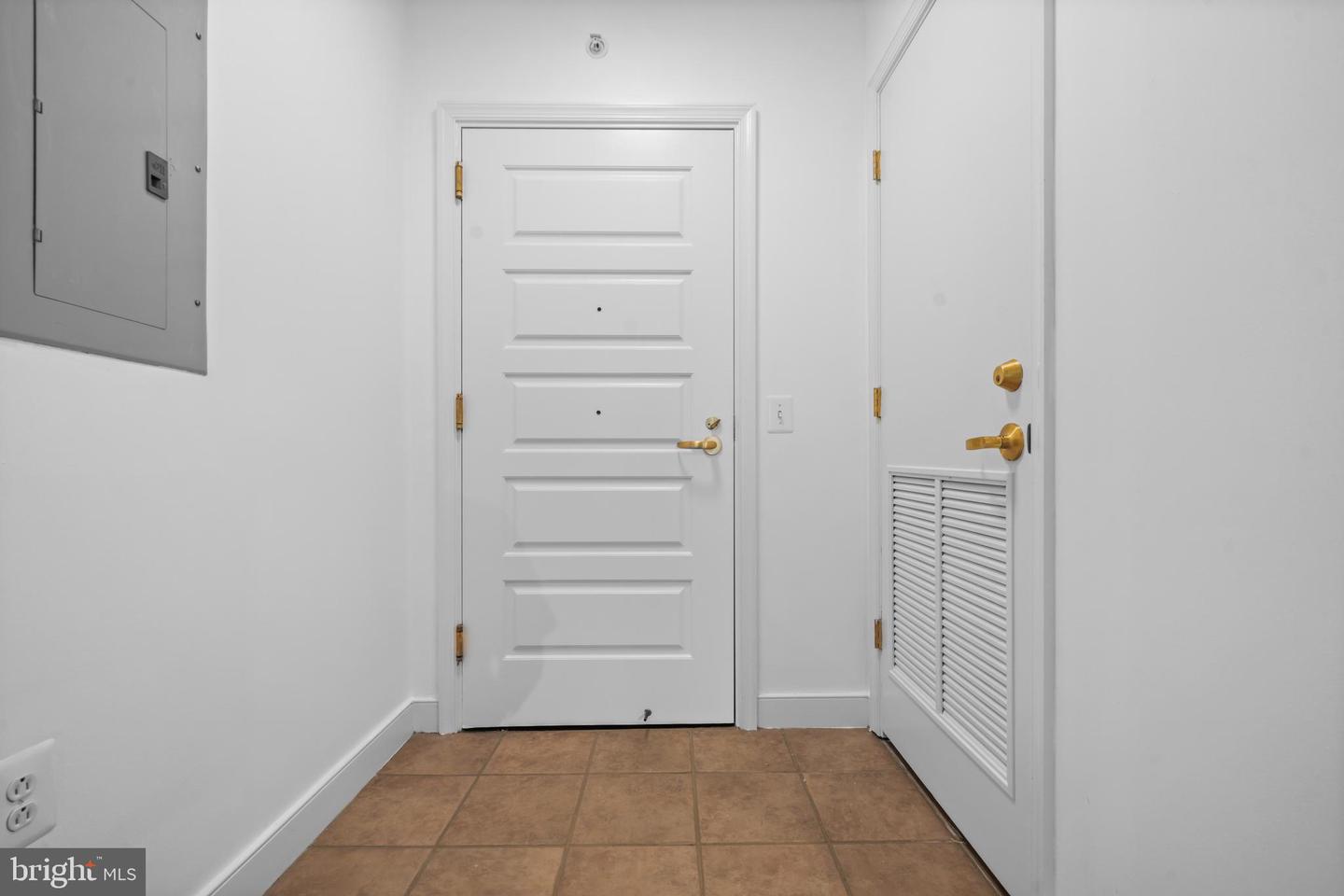 631 D ST NW #635, WASHINGTON, District Of Columbia 20004, 1 Bedroom Bedrooms, ,1 BathroomBathrooms,Residential,For sale,631 D ST NW #635,DCDC2222782 MLS # DCDC2222782