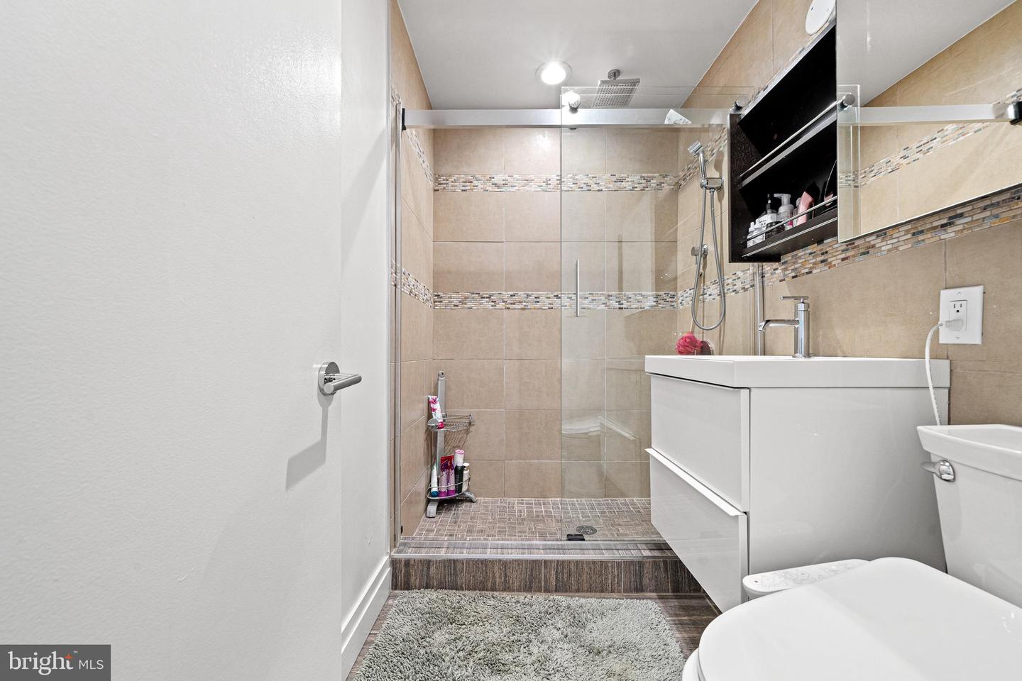 1674 CHIMNEY HOUSE RD, RESTON, Virginia 20190, 3 Bedrooms Bedrooms, ,2 BathroomsBathrooms,Residential,For sale,1674 CHIMNEY HOUSE RD,VAFX2267730 MLS # VAFX2267730 1674 CHIMNEY HOUSE RD, RESTON, Virginia 20190, 3 Bedrooms Bedrooms, ,2 BathroomsBathrooms,Residential,For sale,1674 CHIMNEY HOUSE RD,VAFX2267730 MLS # VAFX2267730