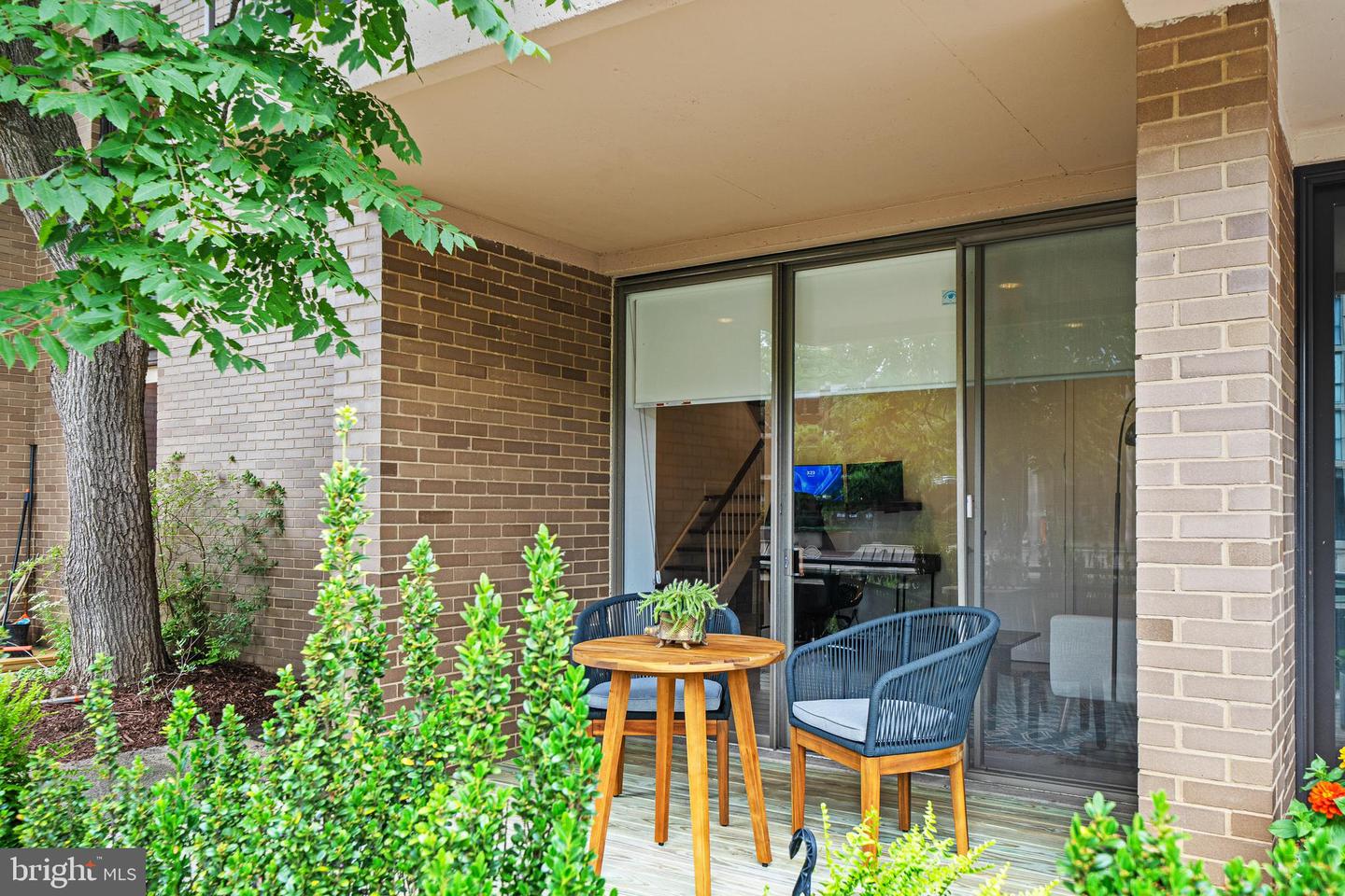 1674 CHIMNEY HOUSE RD, RESTON, Virginia 20190, 3 Bedrooms Bedrooms, ,2 BathroomsBathrooms,Residential,For sale,1674 CHIMNEY HOUSE RD,VAFX2267730 MLS # VAFX2267730 1674 CHIMNEY HOUSE RD, RESTON, Virginia 20190, 3 Bedrooms Bedrooms, ,2 BathroomsBathrooms,Residential,For sale,1674 CHIMNEY HOUSE RD,VAFX2267730 MLS # VAFX2267730