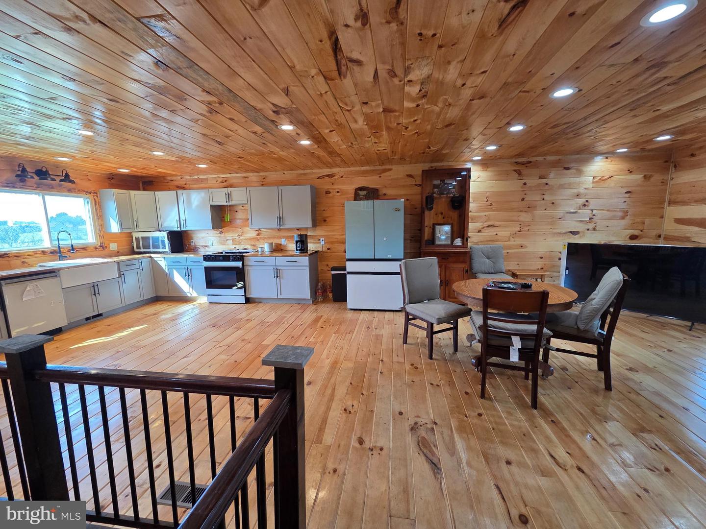 613 AIRPORT RD, LURAY, Virginia 22835, 1 Bedroom Bedrooms, 3 Rooms Rooms,2 BathroomsBathrooms,Residential,For sale,613 AIRPORT RD,VAPA2005380 MLS # VAPA2005380 613 AIRPORT RD, LURAY, Virginia 22835, 1 Bedroom Bedrooms, 3 Rooms Rooms,2 BathroomsBathrooms,Residential,For sale,613 AIRPORT RD,VAPA2005380 MLS # VAPA2005380