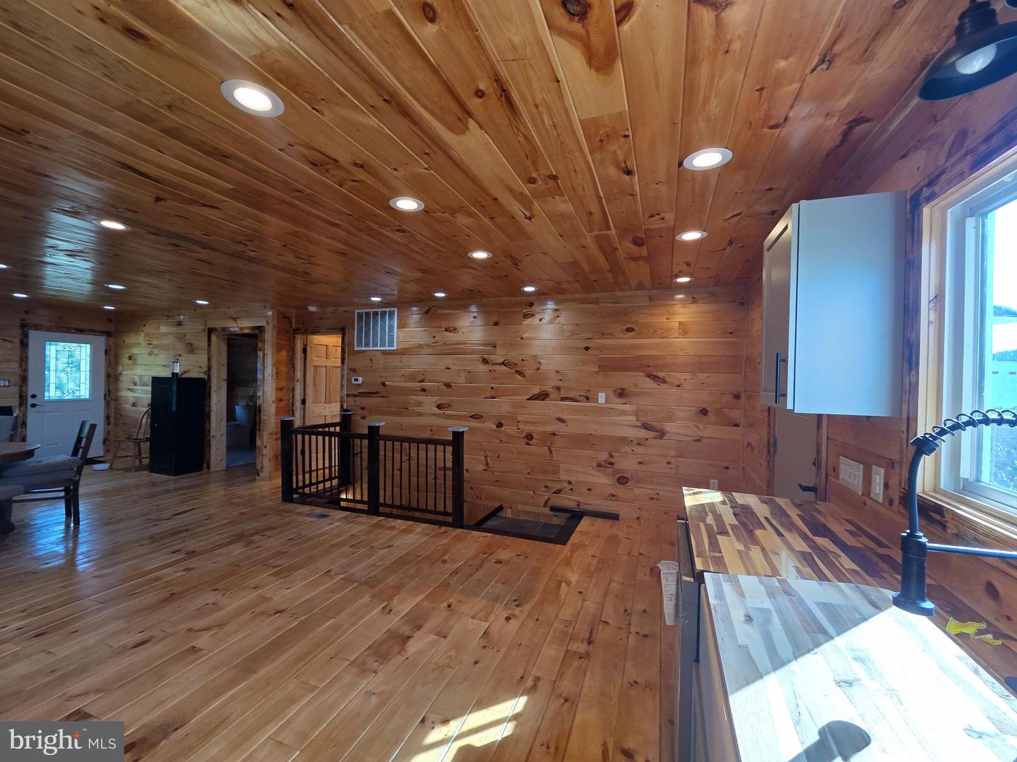 613 AIRPORT RD, LURAY, Virginia 22835, 1 Bedroom Bedrooms, 3 Rooms Rooms,2 BathroomsBathrooms,Residential,For sale,613 AIRPORT RD,VAPA2005380 MLS # VAPA2005380 613 AIRPORT RD, LURAY, Virginia 22835, 1 Bedroom Bedrooms, 3 Rooms Rooms,2 BathroomsBathrooms,Residential,For sale,613 AIRPORT RD,VAPA2005380 MLS # VAPA2005380