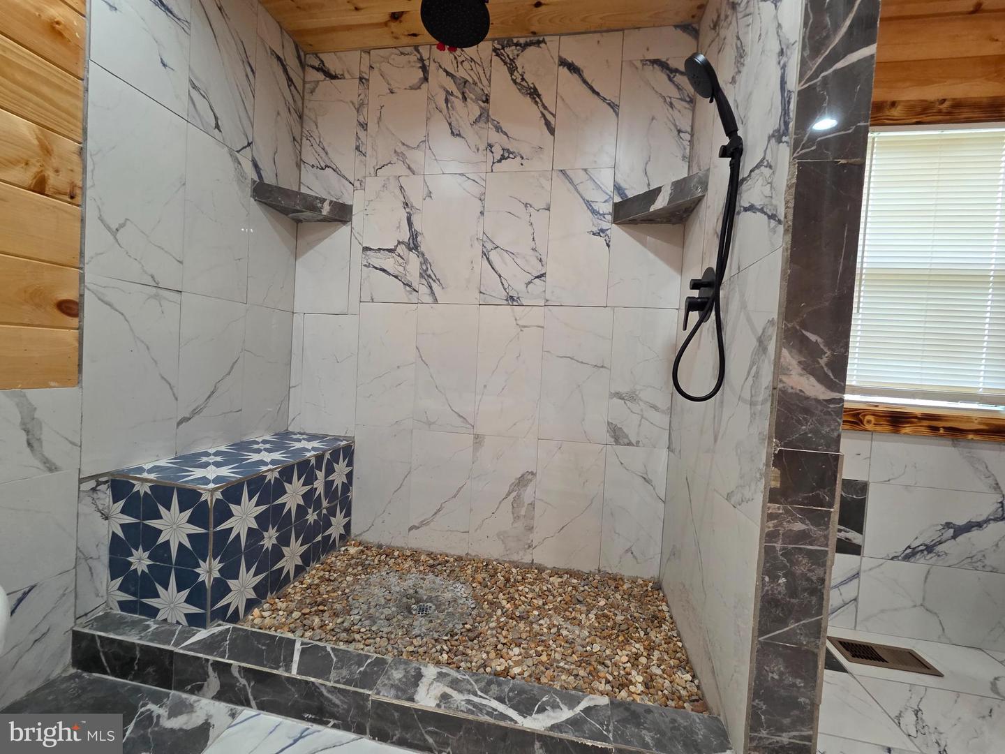 613 AIRPORT RD, LURAY, Virginia 22835, 1 Bedroom Bedrooms, 3 Rooms Rooms,2 BathroomsBathrooms,Residential,For sale,613 AIRPORT RD,VAPA2005380 MLS # VAPA2005380 613 AIRPORT RD, LURAY, Virginia 22835, 1 Bedroom Bedrooms, 3 Rooms Rooms,2 BathroomsBathrooms,Residential,For sale,613 AIRPORT RD,VAPA2005380 MLS # VAPA2005380