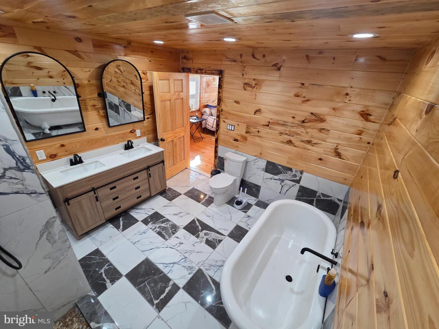 613 AIRPORT RD, LURAY, Virginia 22835, 1 Bedroom Bedrooms, 3 Rooms Rooms,2 BathroomsBathrooms,Residential,For sale,613 AIRPORT RD,VAPA2005380 MLS # VAPA2005380 613 AIRPORT RD, LURAY, Virginia 22835, 1 Bedroom Bedrooms, 3 Rooms Rooms,2 BathroomsBathrooms,Residential,For sale,613 AIRPORT RD,VAPA2005380 MLS # VAPA2005380