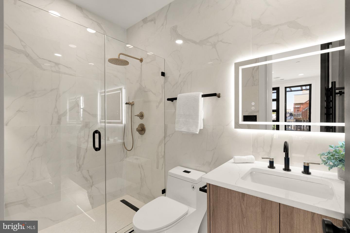 733 EUCLID ST NW #303, WASHINGTON, District Of Columbia 20001, 6 Bedrooms Bedrooms, ,4 BathroomsBathrooms,Residential,For sale,733 EUCLID ST NW #303,DCDC2222808 MLS # DCDC2222808