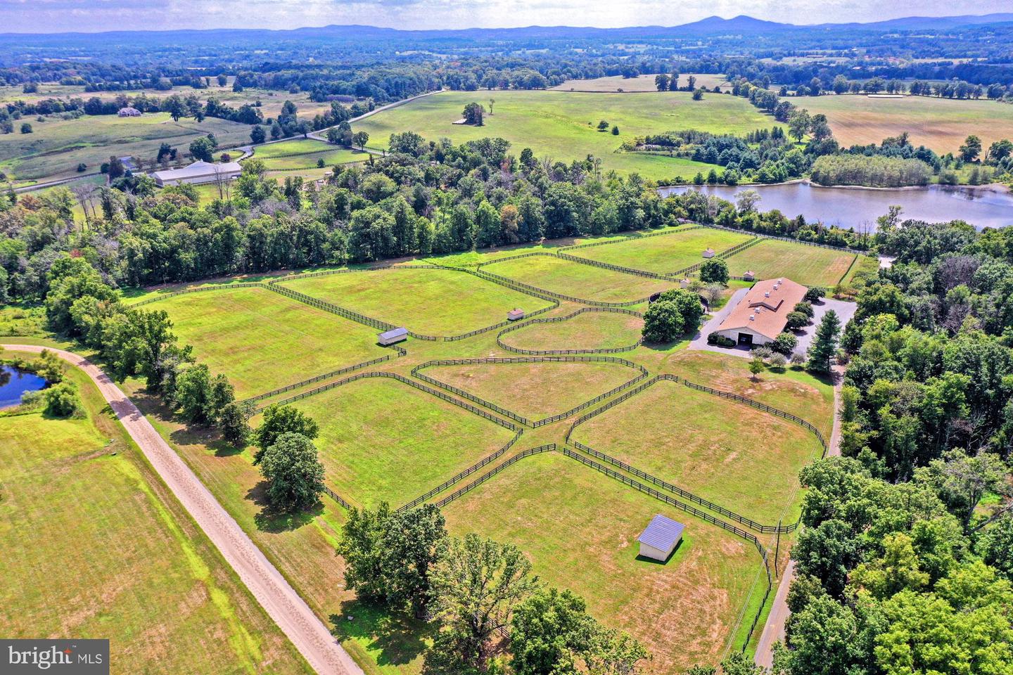 21281 BELLE GREY LN, UPPERVILLE, Virginia 20184, 3 Bedrooms Bedrooms, ,3 BathroomsBathrooms,Farm,For sale,21281 BELLE GREY LN,VALO2107044 MLS # VALO2107044