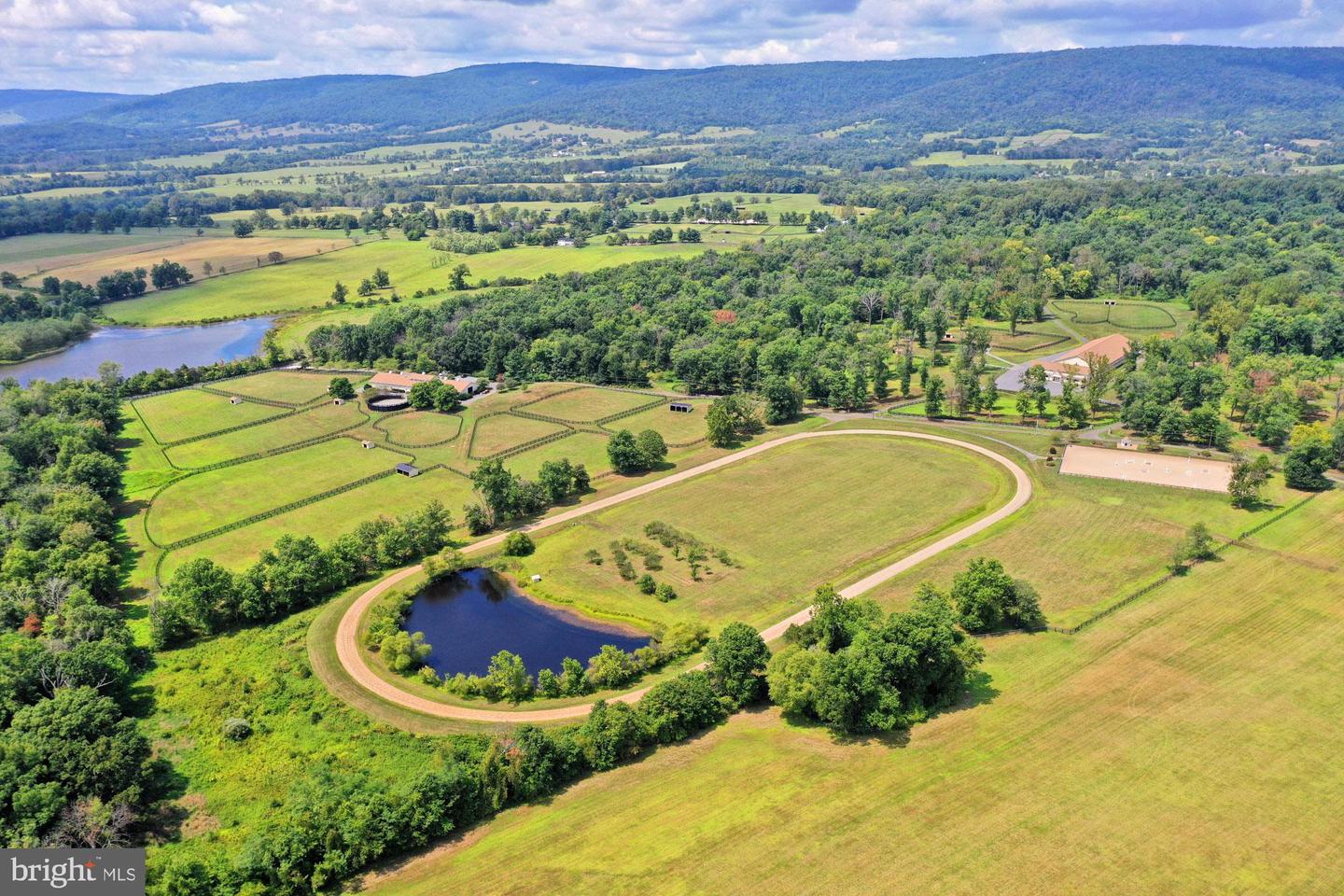 21281 BELLE GREY LN, UPPERVILLE, Virginia 20184, 3 Bedrooms Bedrooms, ,3 BathroomsBathrooms,Farm,For sale,21281 BELLE GREY LN,VALO2107044 MLS # VALO2107044