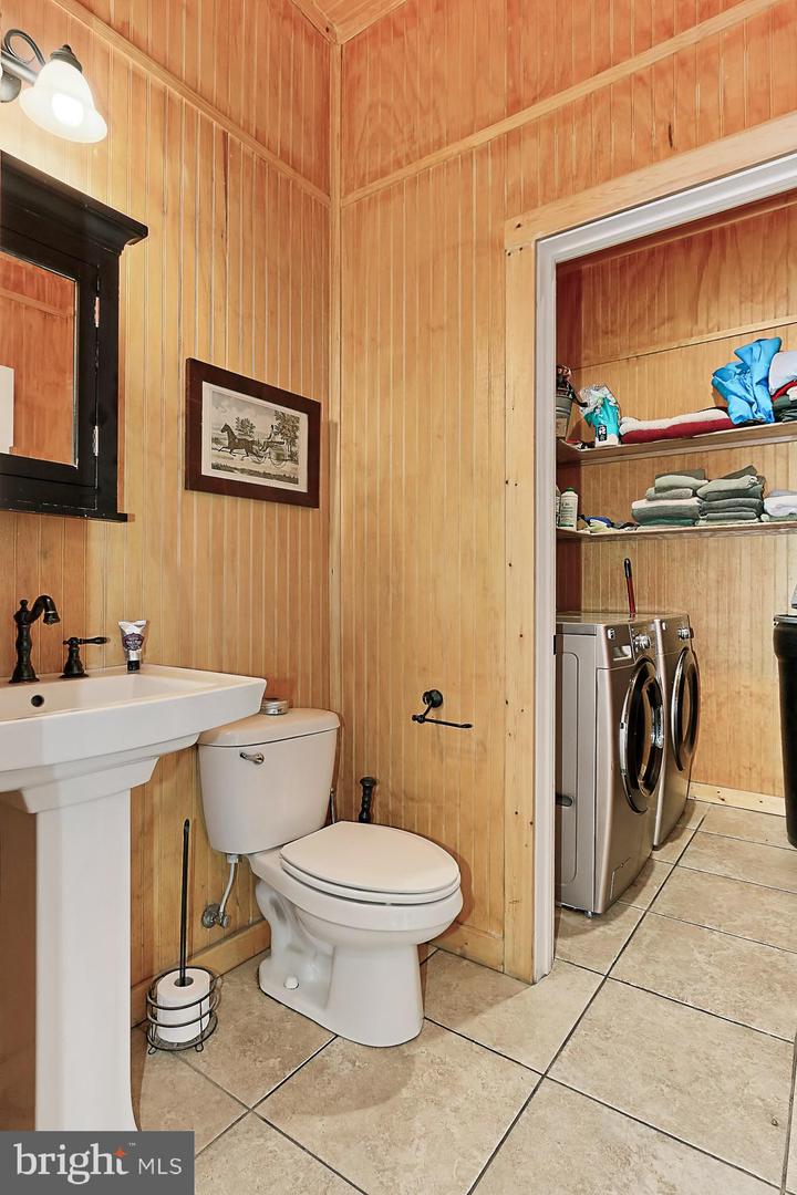 21281 BELLE GREY LN, UPPERVILLE, Virginia 20184, 3 Bedrooms Bedrooms, ,3 BathroomsBathrooms,Farm,For sale,21281 BELLE GREY LN,VALO2107044 MLS # VALO2107044