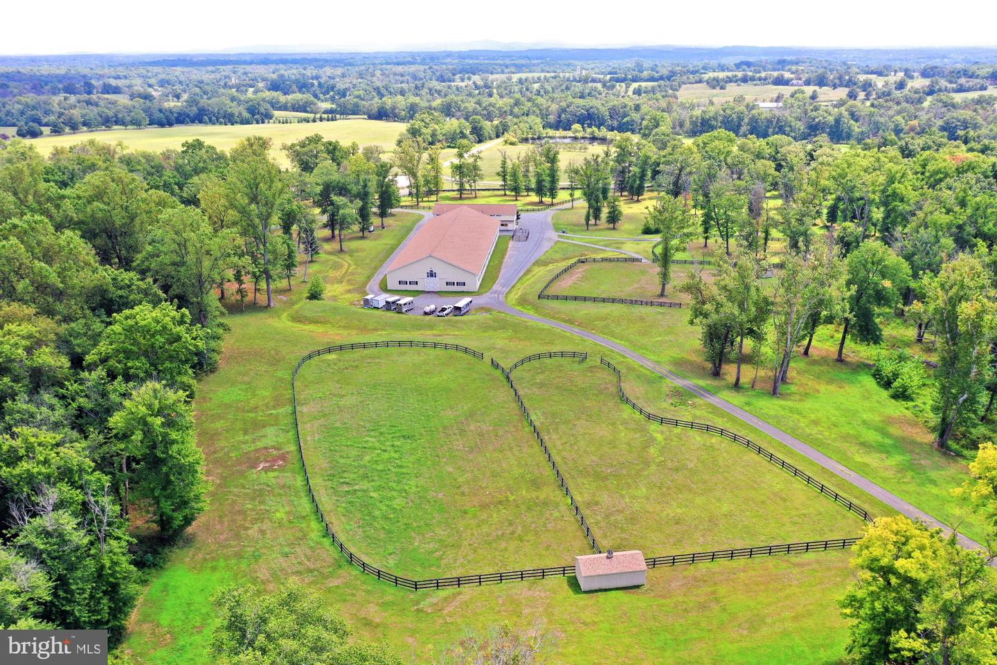 21281 BELLE GREY LN, UPPERVILLE, Virginia 20184, 3 Bedrooms Bedrooms, ,3 BathroomsBathrooms,Farm,For sale,21281 BELLE GREY LN,VALO2107044 MLS # VALO2107044