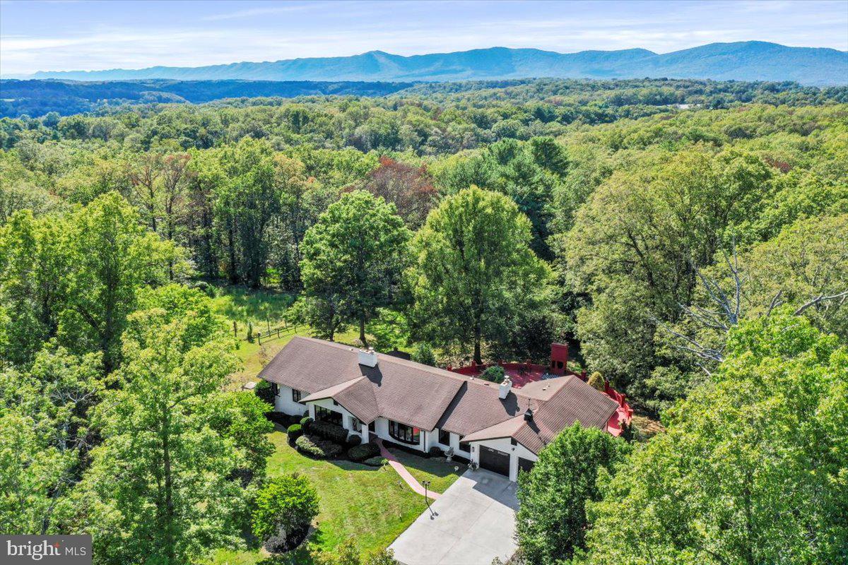 249 MINERAL SPRINGS DR, FRONT ROYAL, Virginia 22630, 5 Bedrooms Bedrooms, ,5 BathroomsBathrooms,Farm,For sale,249 MINERAL SPRINGS DR,VAWR2012318 MLS # VAWR2012318